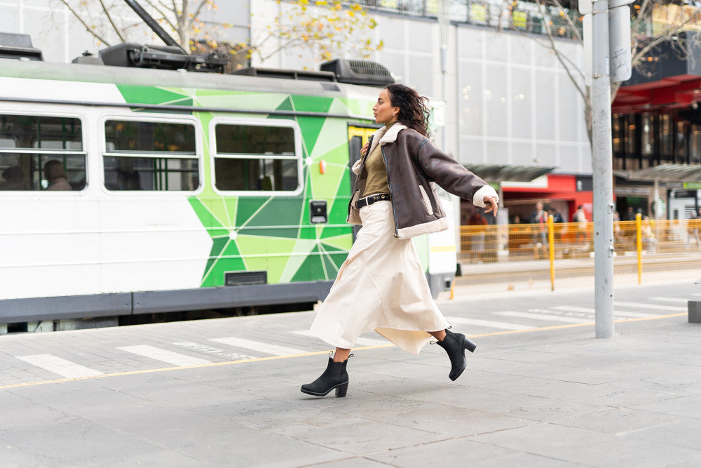 Women's Series #2460 - Image 6